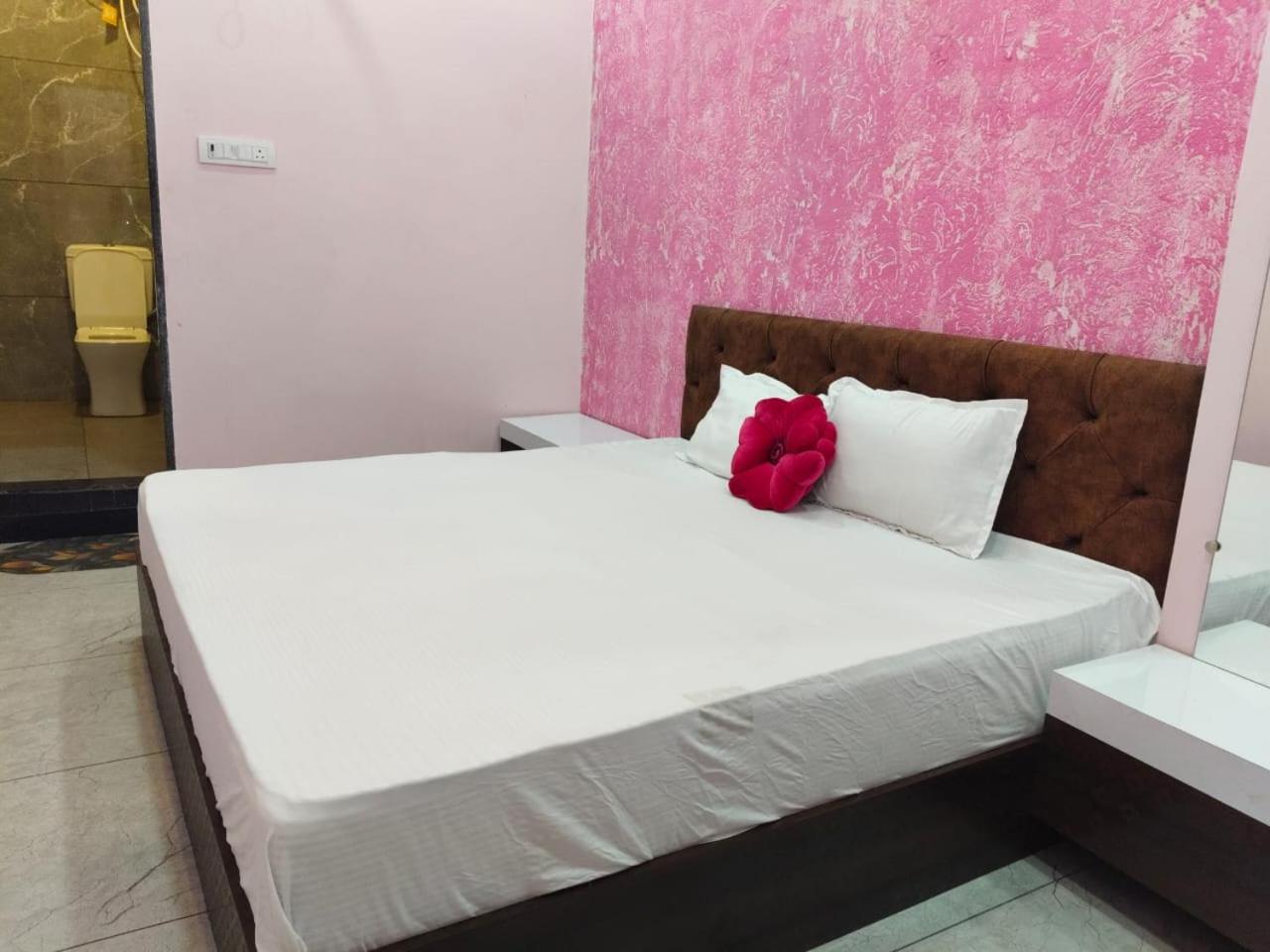 Anant Home Stay Удджайн Номер фото